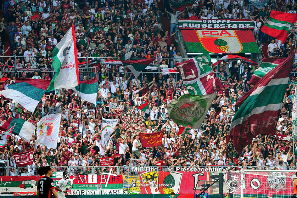 FC Augsburg vs Eintracht Frankfurt (1565)