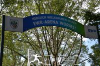 EWR Arena Worms (1008)