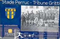Stade Perruc Hy&eacute;res (1011)
